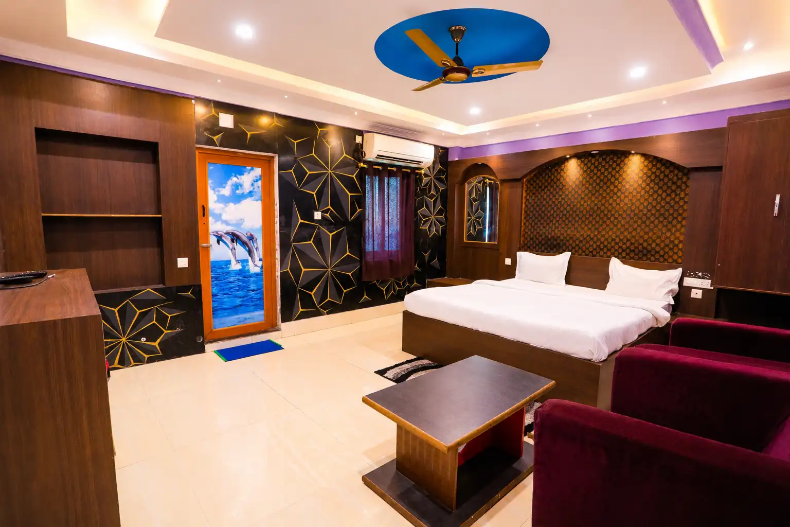 Super Deluxe Room